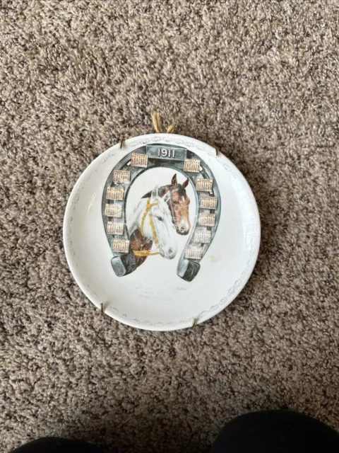 1911 BUFALO POTTERY Calendar Plate -Bing & Nathan Advertising- Horses Horseshoe