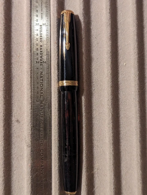Vintage Parker Vacumatic Sub Debutate Fountain Pen - Black Shadow Wave