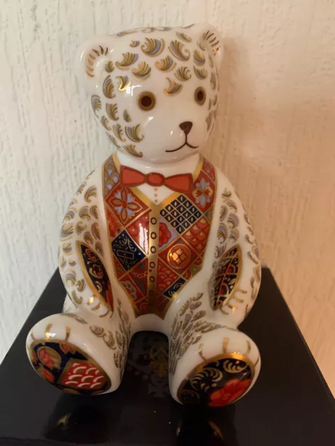 Royal Crown Derby Bow Tie Teddy Bear.gold Stopper.