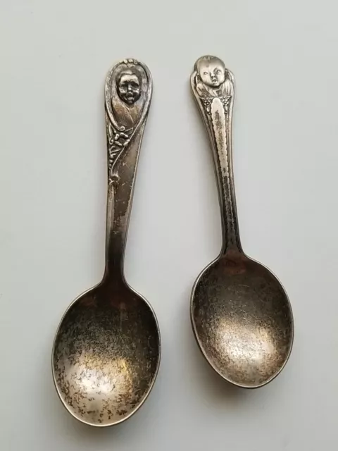 https://www.picclickimg.com/w4cAAOSw9HJlZnlB/Vintage-Gerber-Baby-Spoon-Winthrop-Silver-Plate-Lot.webp
