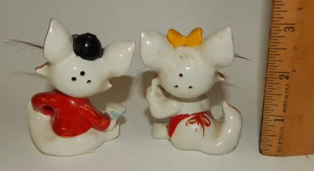 Enesco 1950s Anthropomorphic Foxes Drinking Martinis Salt & Pepper Shaker Set 2