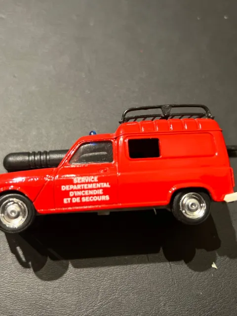 Renault 4 Fourgonette N°1213 Solido 1/43  Vehicule Pompiers 
