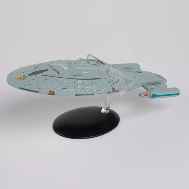 Eaglemoss Star Trek USS Voyager NCC-74656 - XL Size Model