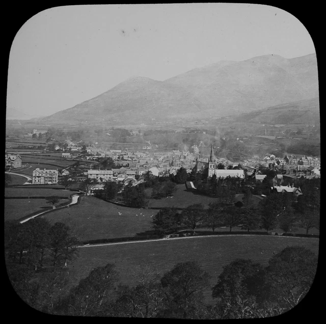 KESWICK FROM CASTLE HILL C1887 ANTIQUE Magic Lantern Slide LAKE DISTRICT PHOTO