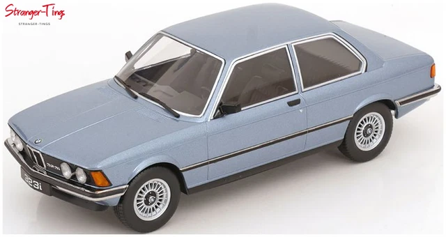 KK-Scale 1:18 BMW 540i (E39) Touring Año de construcción 1997 Gris