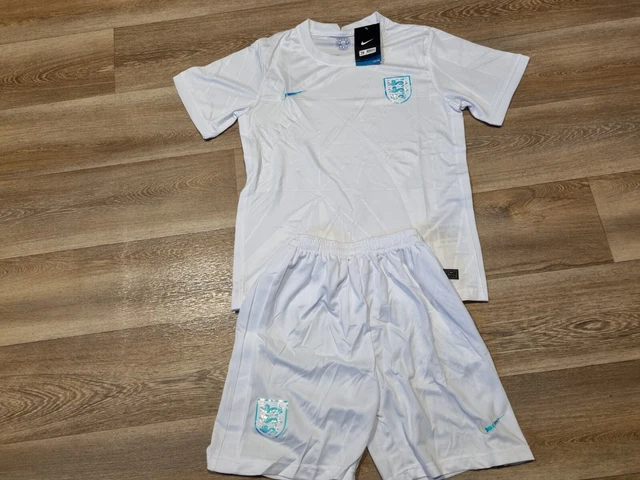 Childrens england hot sale kit 2016