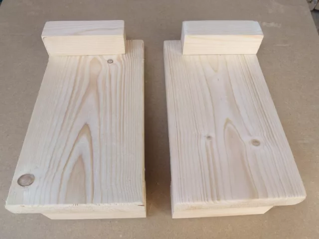 02No. SOFTWOOD BENCH HOOKS