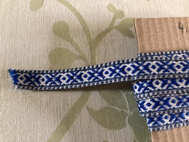 Ancien Galon Blanc Et Bleu Large (670) - Ruban Vintage