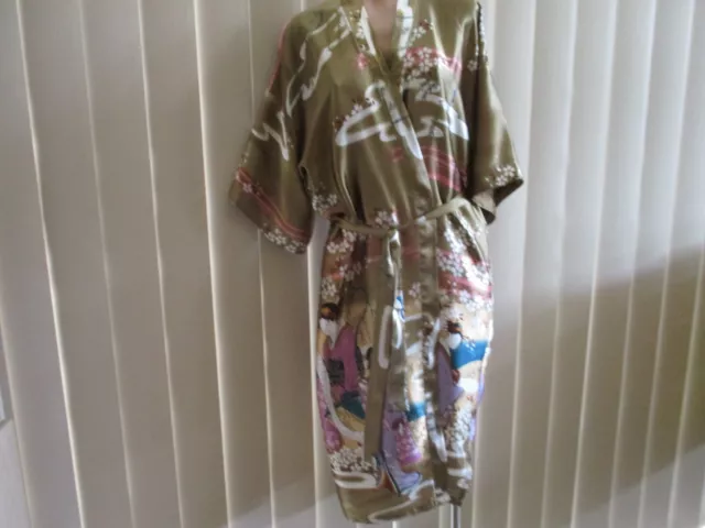 Eastern Collection Silk Kimono Style Robe One Size Foral & Geishas Multicoloured