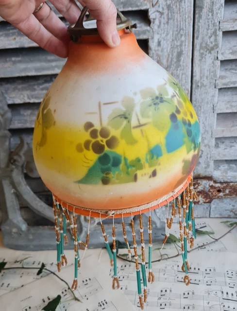 Suspension ancienne opaline d'occasion - Décoration