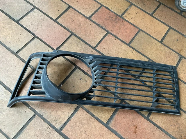 Artudatech Kühlergrill Für Audi A4 B8 - Frontgrill Mit Nebelleuchten-Einsatz (2009-2012)