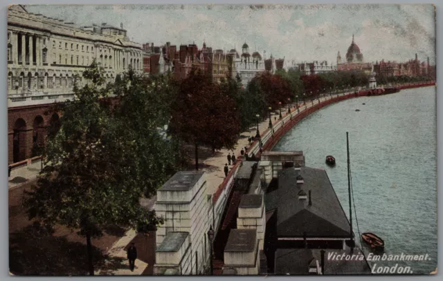 London Victoria Embankment England Postcard