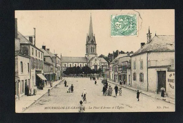 CPA MOURMELON LE GRAND - The Place d'Armes and the Church