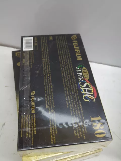 Videocassette formato Fujifilm Super SHG Hi-Fi E-180 VHS x3 nuovi di zecca sigillati inutilizzati 2