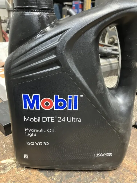 Mobil Dte 24 Ultra—1 gallon