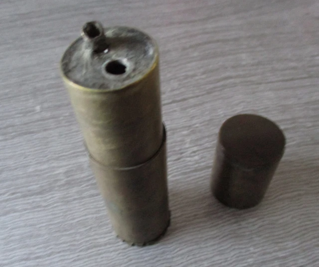 Briquet Ancien Vintage à Restaurer - Objet De Collection Homme