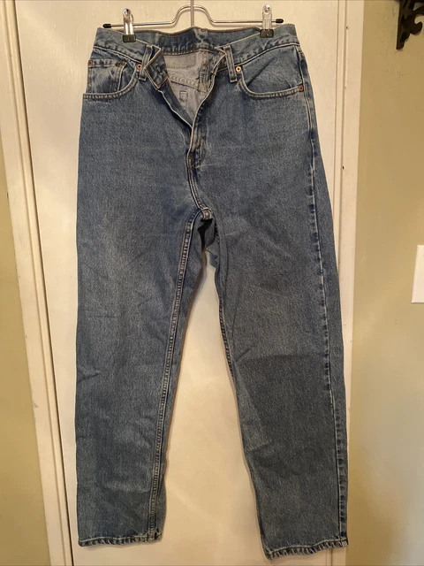 Levi’s Women’s LM 560 Vintage Jeans