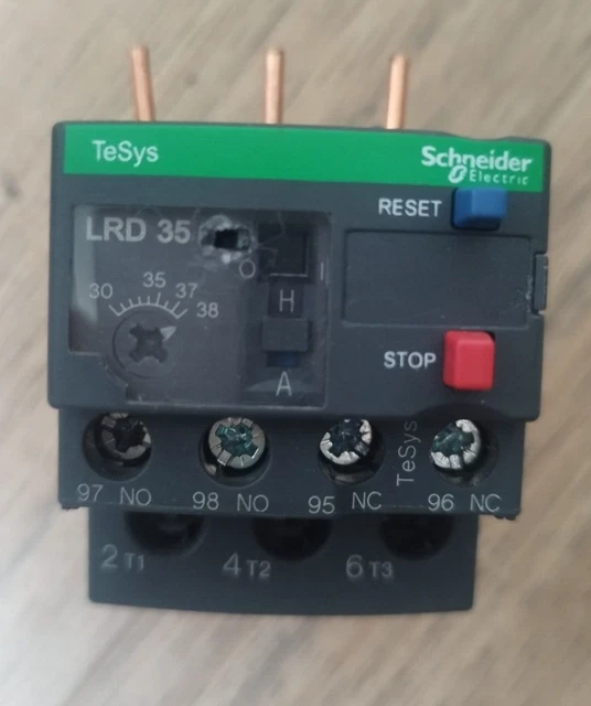 Relais De Protection Thermique Schneider LRD06 - Pour Moteur 1A à 1.6A - Neuf Et Emballé