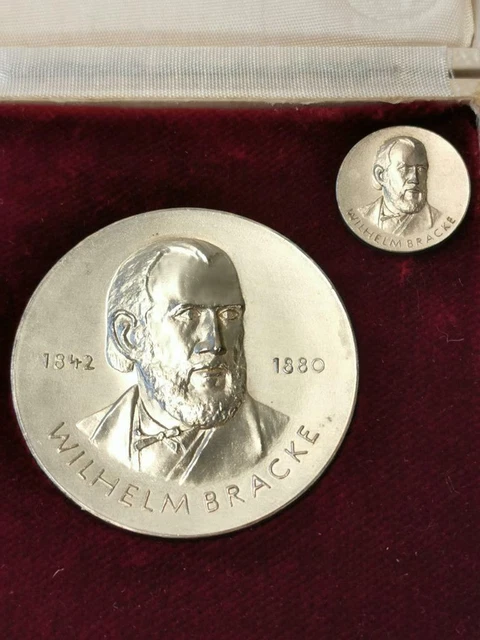 DDR, WILHELM Bracke Medaille in silber