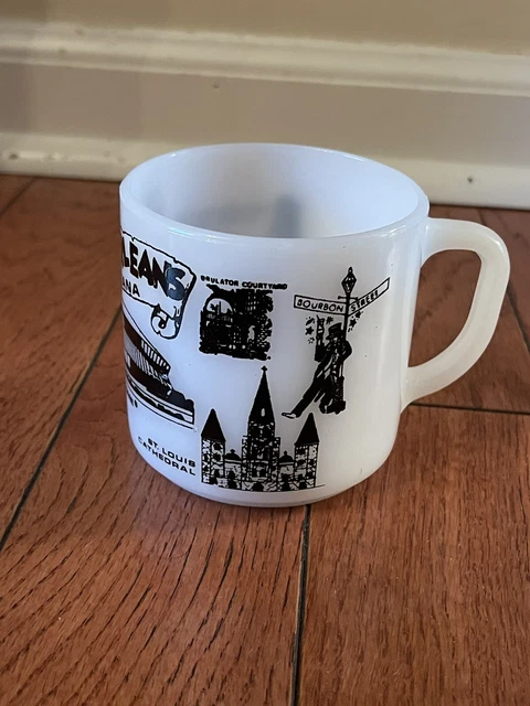 VINTAGE FEDERAL GLASS Coffee Mug New Orleans Superdome Cafe Du
