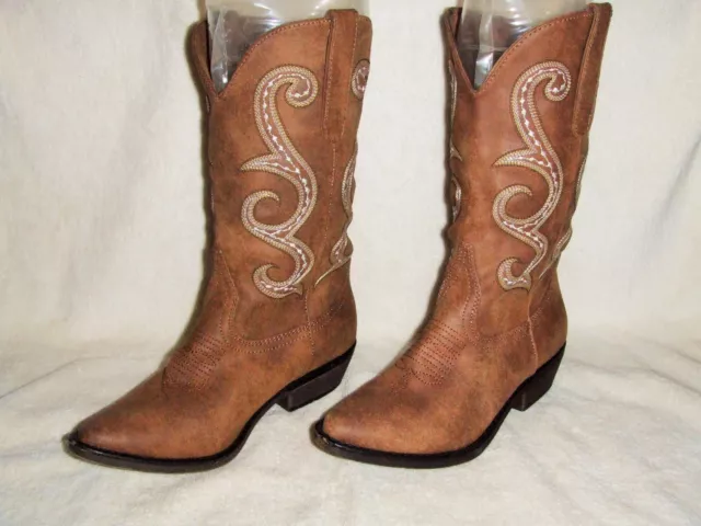American Rag "Dawnn" Brown Embroidered Western Cowboy Boots Size 5 Medium ~ NWOB 2
