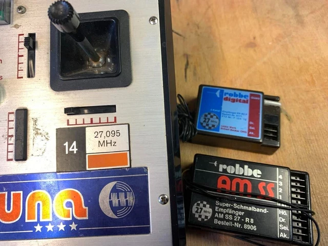 Troc Echange Hélicoptère radiocommandé ROBBE sur