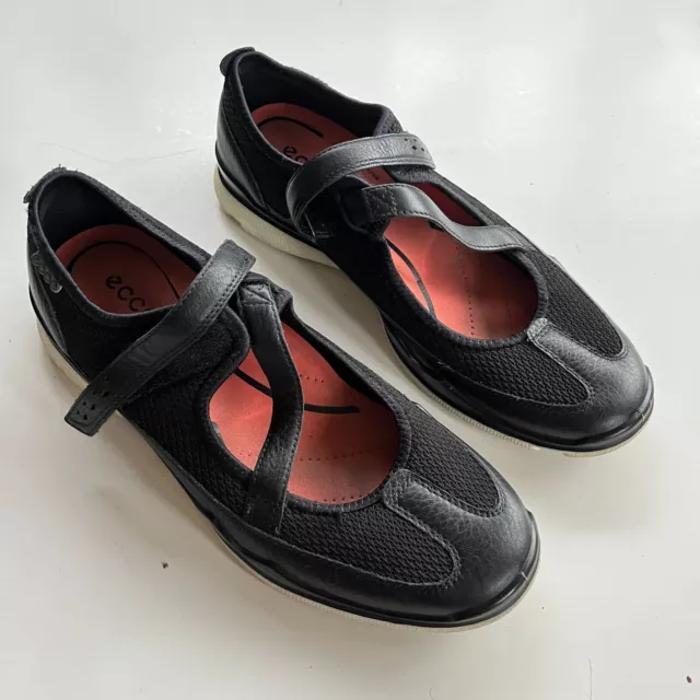 ECCO Black Leather and Suede Mary Jane Flats Size 41 US Size 10.5 Comfy Shoes