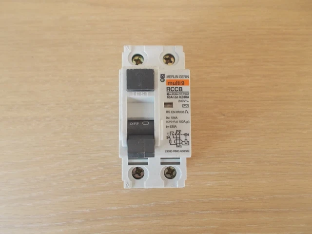 Multi 9 Rccb MERLIN GERIN MULTI 9 63A 2 POLE RCCB 30mA RCD £7.95 - PicClick UK