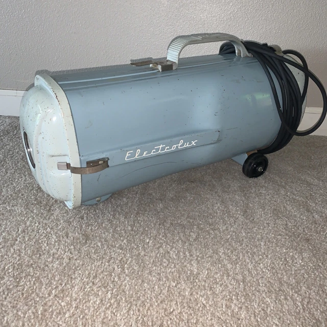 Vintage Electrolux Model S Canister Vacuum Blue 1950s 1960’s Works Vintage Electrolux Model S Canister Vacuum Blue 1950s 1960’s Works