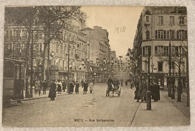 CPA 57 -METZ - Rue Serpenoise.