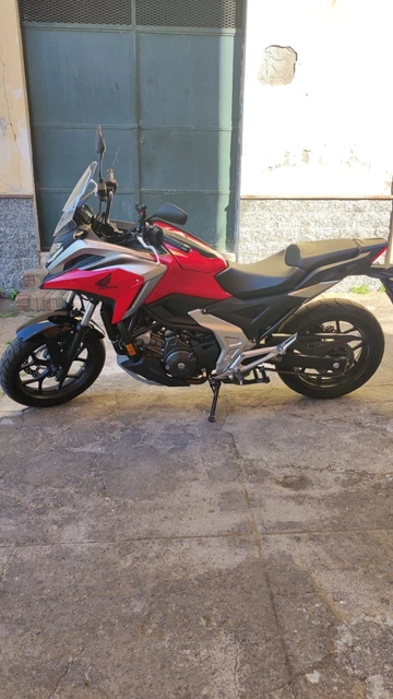 MOTO honda nc750x 2021 Depotenziata