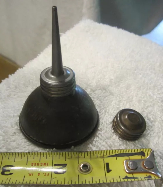 1 Mini Oil Can  Sewing R/C Hobby VTG with removable spout and cap,rare