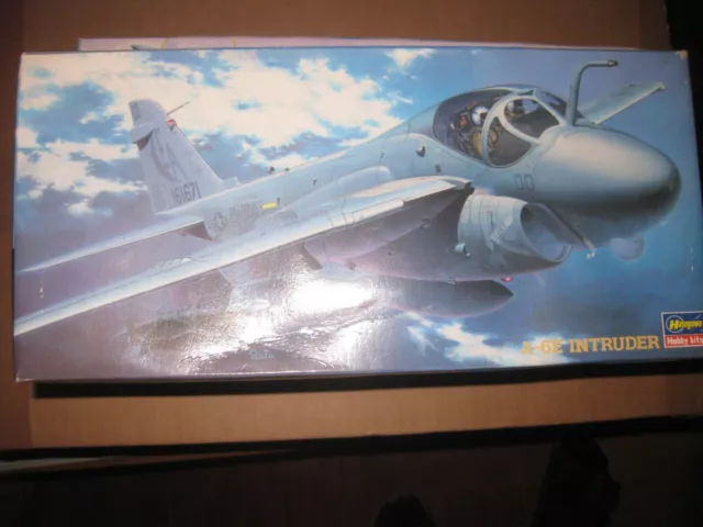 Hasegawa  Grumman A-6E intruder   1/72