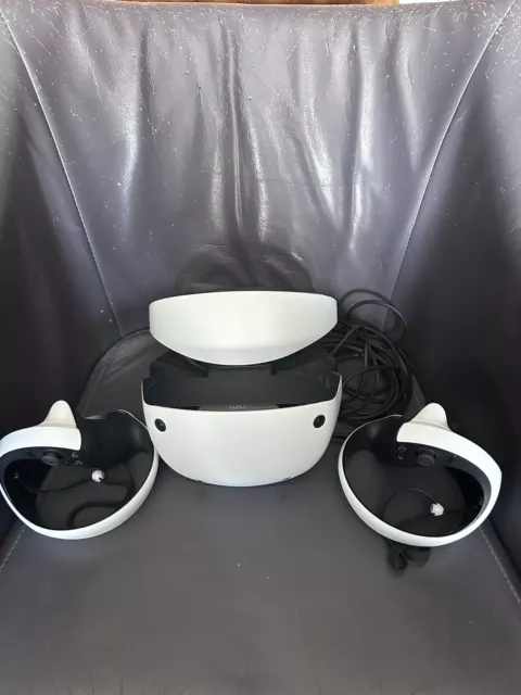 Sony PlayStation VR2 Headset - White + 2 Dual Sense Controllers.