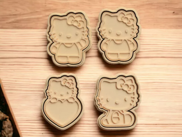 Emporte-Pièces Hello Kitty - Set de 4, Découpeurs de Biscuits Originaux, Pour