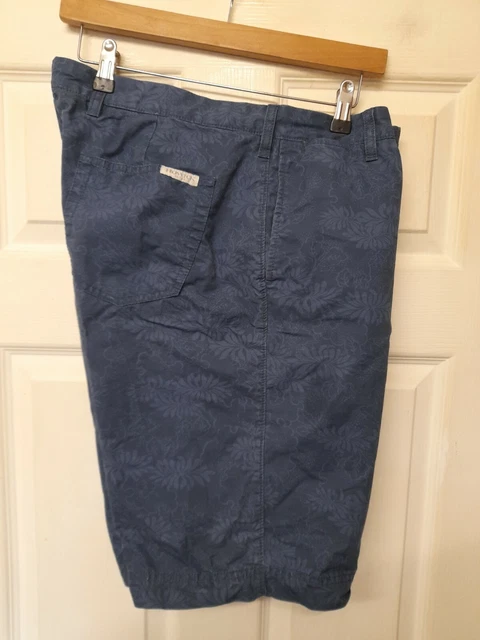 Howick chino shorts 2025