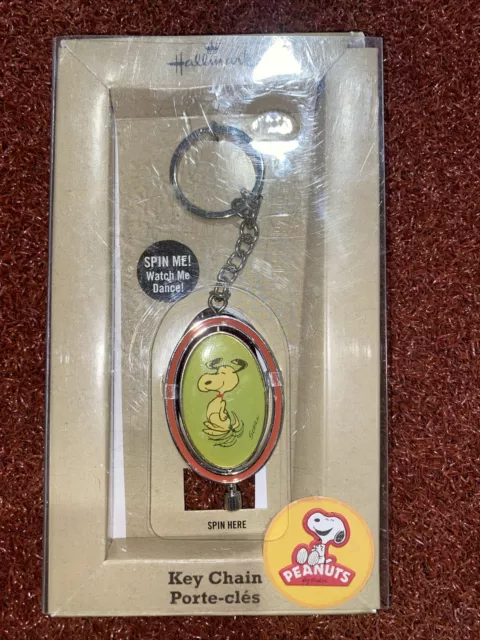 New in Original Packaging Hallmark Peanuts Spinning Snoopy Key Chain NIP