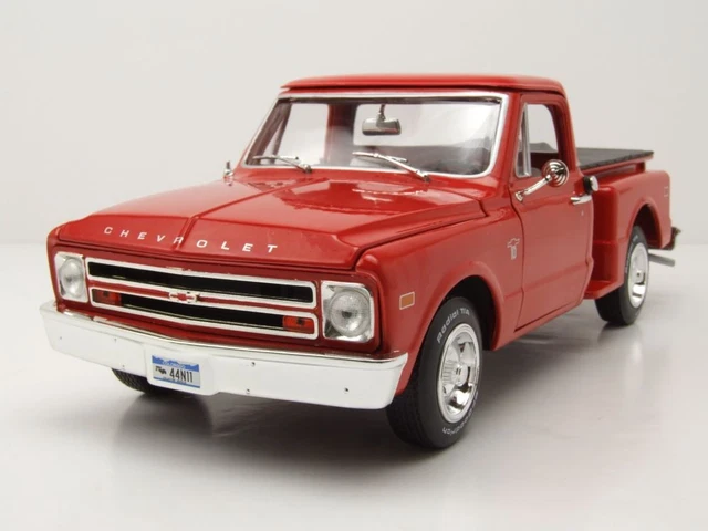 CHEVROLET CHEVY PICK UP BUTCHER AVEC PLANCHE DE SURF... *PROMOS