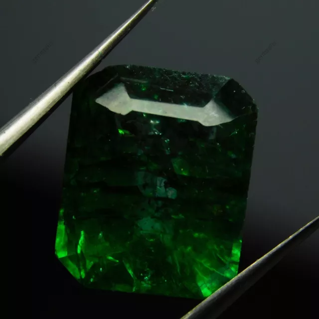 Natural Colombian Emerald Emerald Shape 8 Ct Green Certified Loose Gemstone