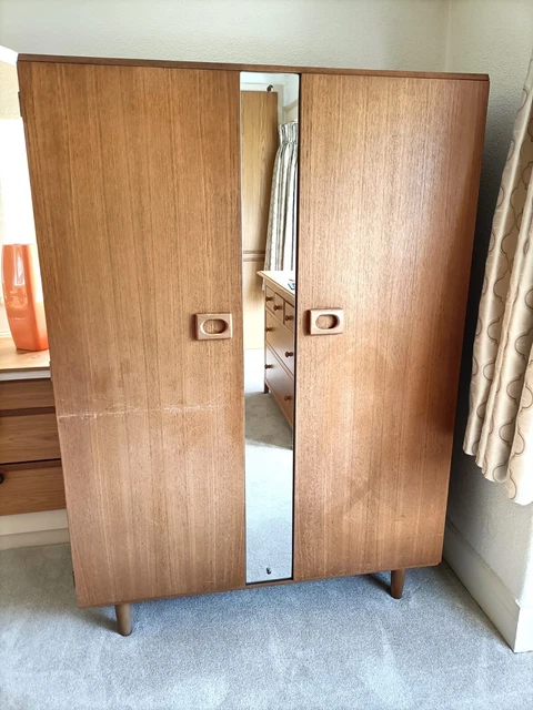 STONEHILL mid-century modern 1960s double wardrobe with mirror : Collect M33