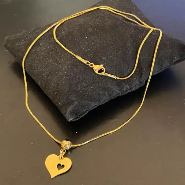 Collana da donna in acciaio oro con ciondolo cuore catenina girocollo 45 cm