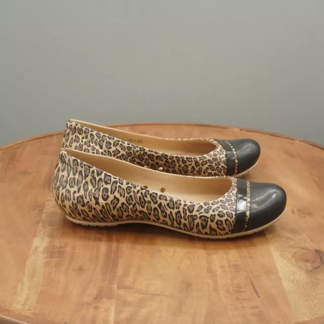 Crocs Womens Cap Toe Leopard Print Ballet Flats Size 7 Brown Black Rubber 200681