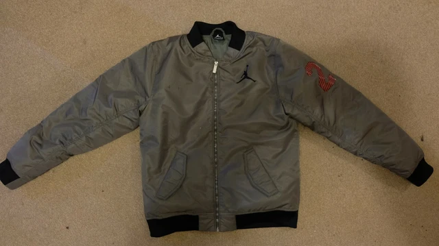 Jordan 13 olive sales jacket