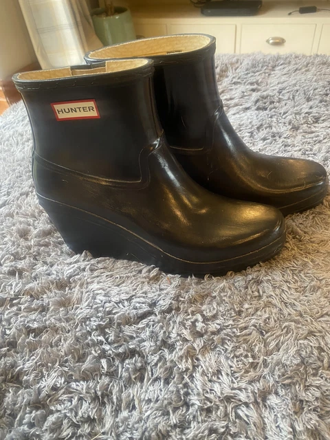 HUNTER ANKLE WEDGE WELLIES size 4 Hi gloss black. 33.00 PicClick UK