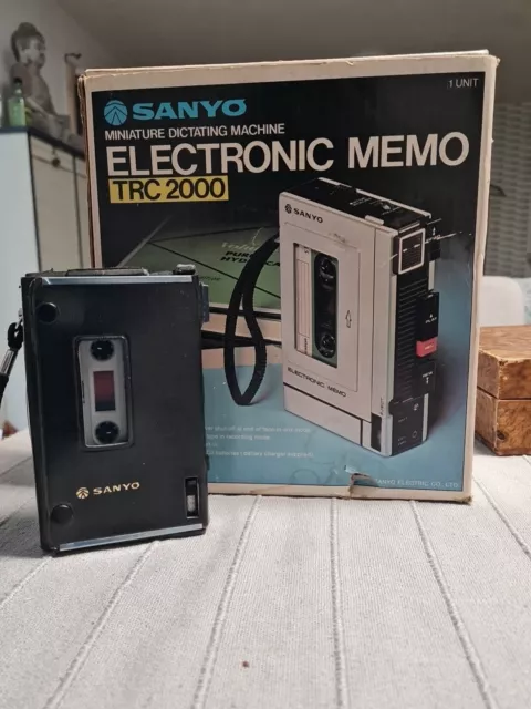 Memo "Sanyo Trc 2000" Vintage 1968 - Baladeur Enregistreur Cassette Electronic