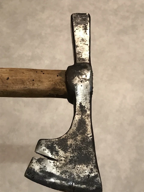 N°25) OLD TOOL, outil ancien, AXE, HACHE FORGÉE / PETITE HACHETTE