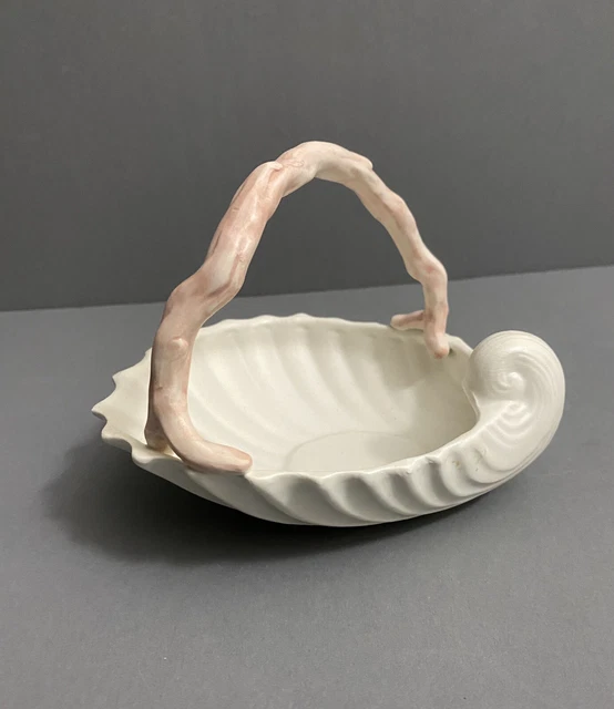 Fitz and Floys Ceramic Shell Basket Dish Catchall