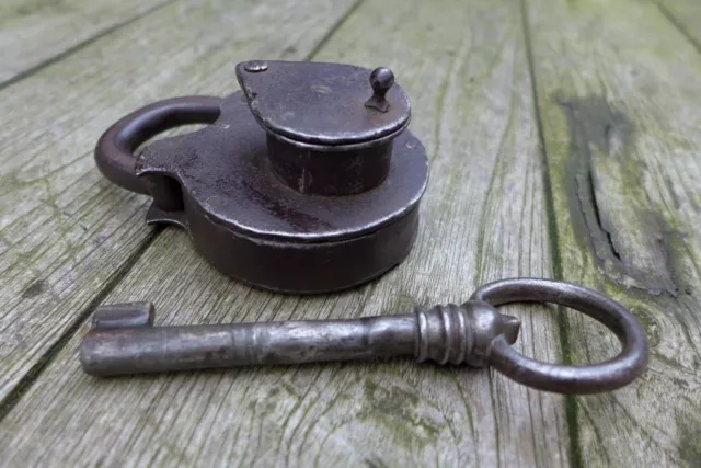 Antique Vintage Beautiful Large Padlock with one key, working order, handmade