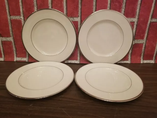 Juego de 4 platos de ensalada Lenox Montclair adornos de platino hechos en EE. UU. usados 8,5 pulgadas