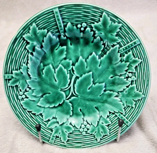 Lot de 5 assiettes murales en porcelaine et étain - maison Revol - Décoration
